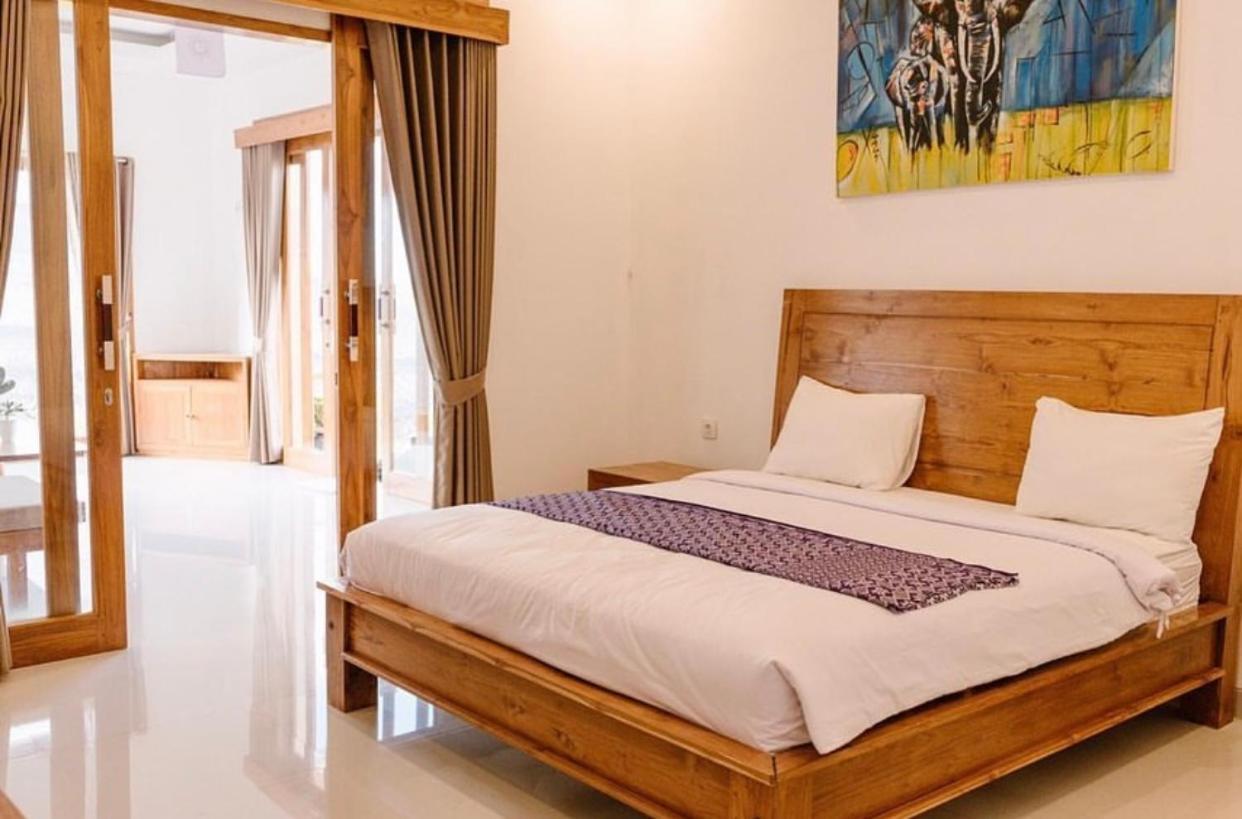 Hotel Sari Sky Bali Kubupenlokan Exterior foto